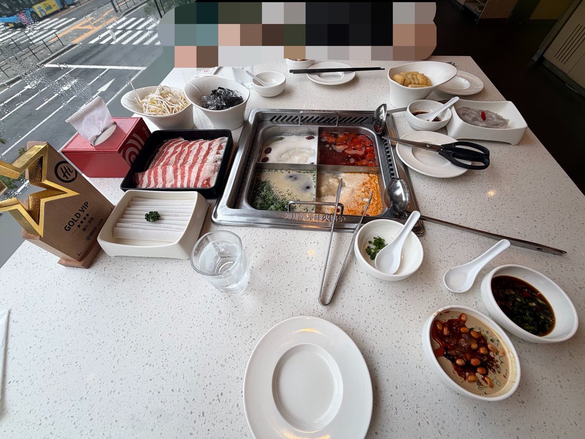 donothypeme's tweet photo. 엄마랑 아하딜. 아침하이디라오 햇는데
주문 패드 배경화면 이지럴 https://t.co/OW1ujRpu8H