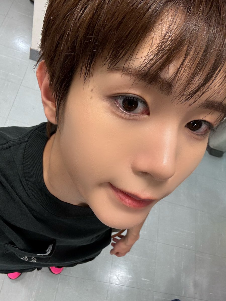 ryoismaltese's tweet photo. 퇴근짤!!!!!!!💕💕💕💕 https://t.co/J74ZcFF7GI