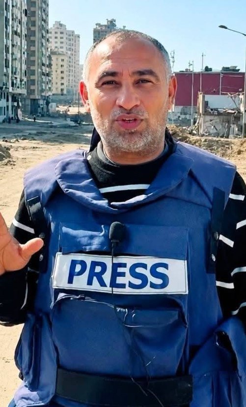 daktilock's tweet photo. 2024 yılında İsrail ordusu tarafından Gazze’den alıkonulan Filistinli gazeteci Muhammed Arab’ın son hali: https://t.co/oQwtRivfAi