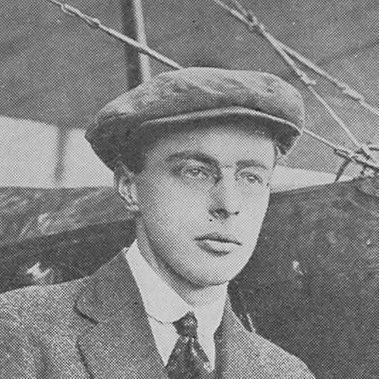 GerardLOBRY's tweet photo. 112 years ago, in memory of 2nd Lt. #Perry, #RFC, Sqn3, the first British airman killed in France during #WW1.He was killed alongside Air Mech. #Parfitt when their aircraft crashed on August 16, 1914.Buried in St Acheul Cemetery, Amiens.@UKDefenceFrance @CWGC @AmiensTourisme https://t.co/MOexD6p3IV