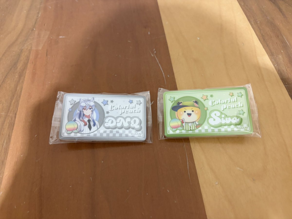 duckcha_n's tweet photo. 【からぴちグッズ】
譲：🍗、🐸特典カード
        🦊、🐸おなまえバッジ

求：🍪特典カード
       おなまえバッジは買取のみ
                                          （メルカリのみ）
 #からぴちグッズ交換 
 #からぴちグッズ買取 https://t.co/e2xmXlmEww
