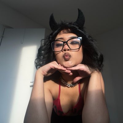 Toxibeess's tweet photo. #NouvellePhotoDeProfil https://t.co/vzcIgGwqm8