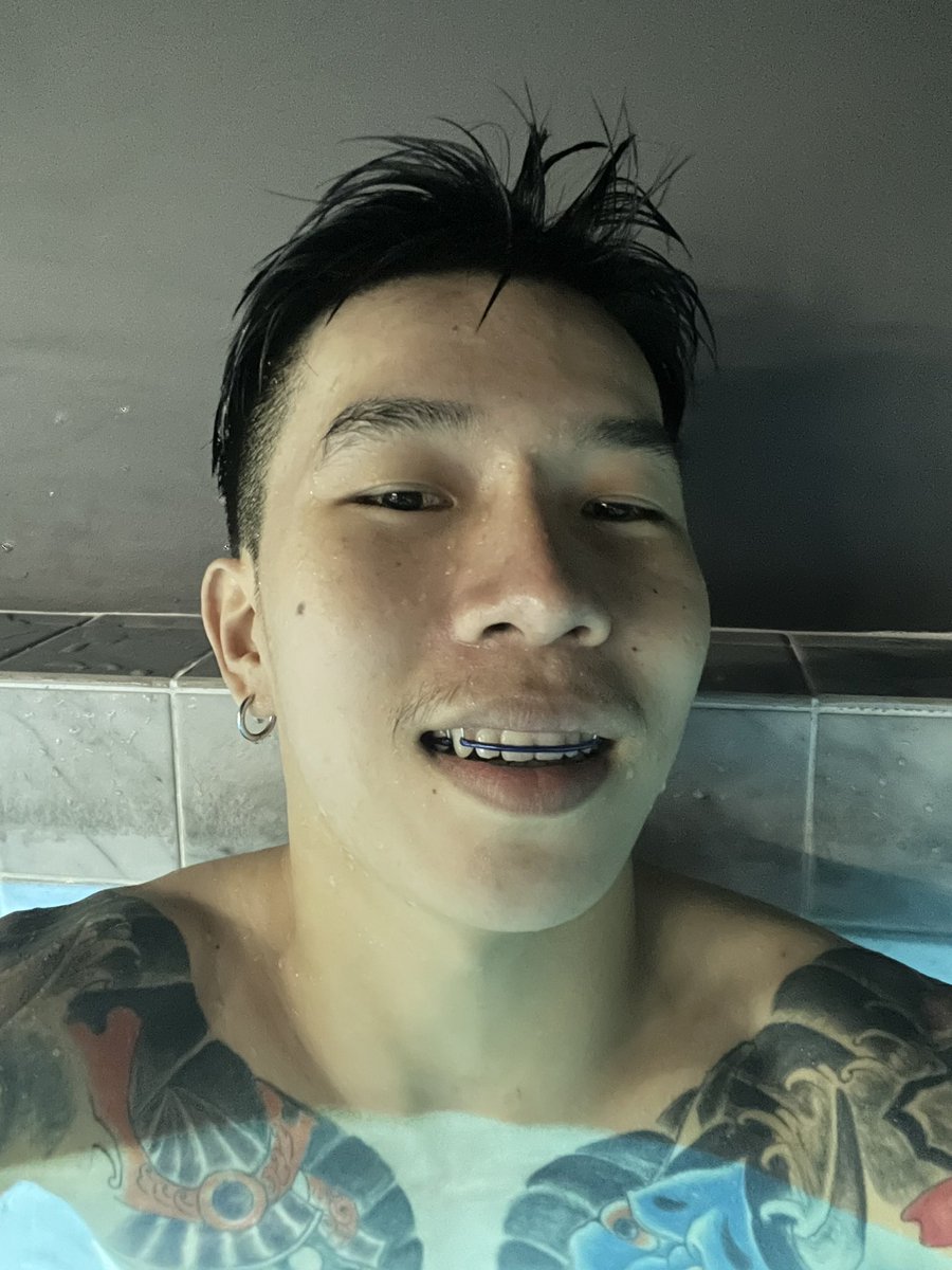 tiger_y54's tweet photo. มาๆเล่นน้ำกัน💦💦 https://t.co/VceF6kt144