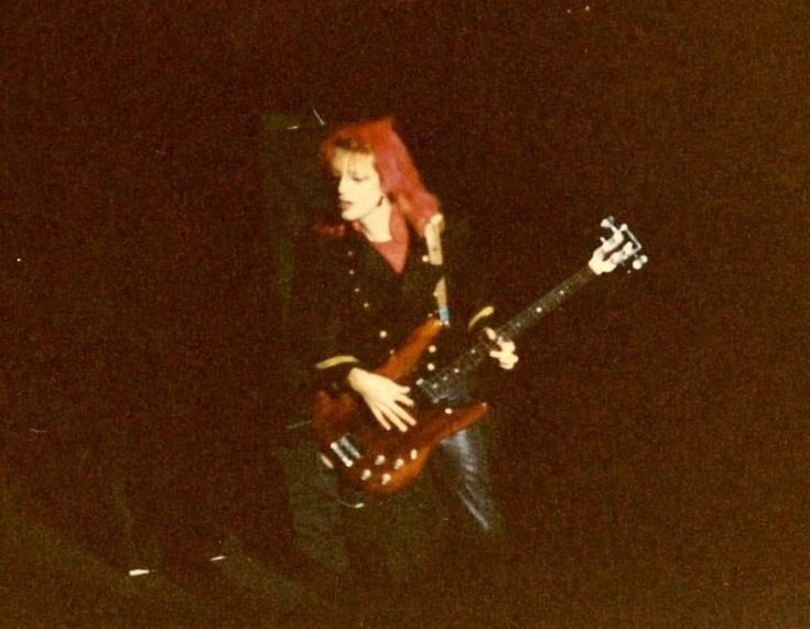 madonnasangelv's tweet photo. My favourite hair colour Mick Karn had!
#Japan #Japanband #Mickkarn #70s #80s #cute https://t.co/hgD9w6EfML