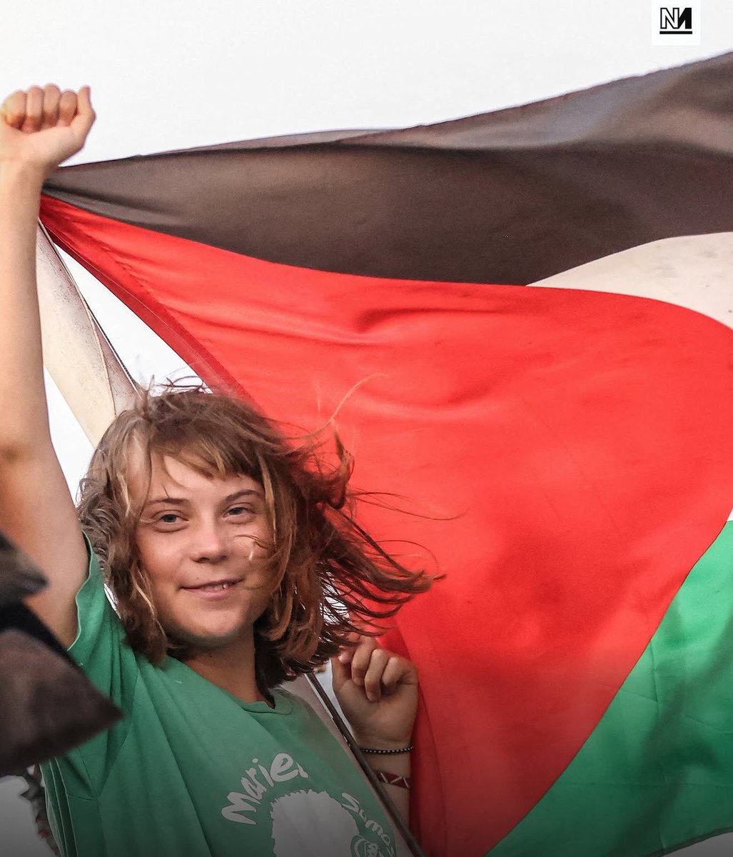 yousef_ki1's tweet photo. Do you support Greta Thunberg? https://t.co/7cnp4LOUoE