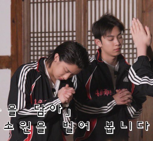 Shottiesss's tweet photo. Prayer circle 🕯️ Shotties, drop what you want for the comeback below 

                    🕯      🕯
         🕯                             🕯
                    LNGSHOT
   🕯            S.W.I.S.H          🕯 
             
          🕯                          🕯
                   🕯       🕯
