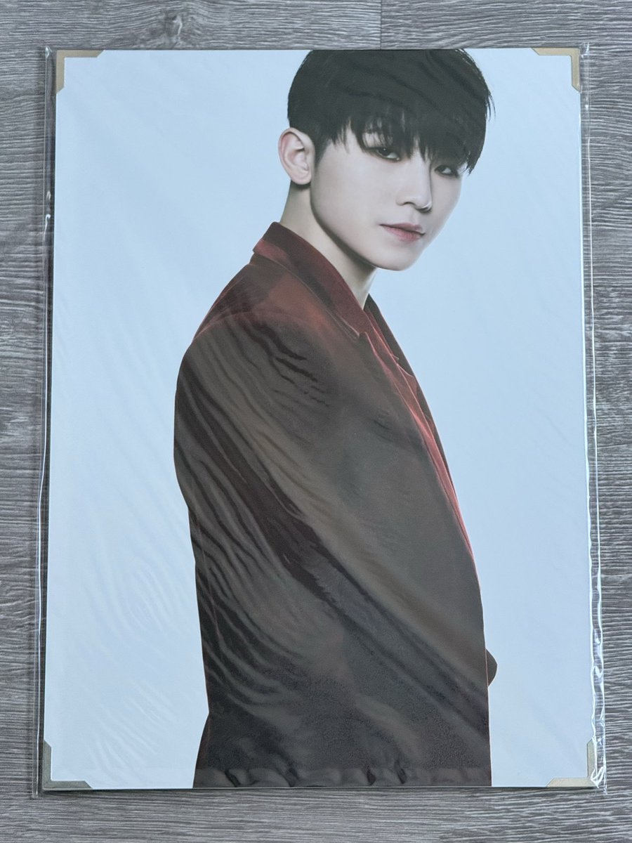 247GOs's tweet photo. WTS Seventeen 

Woozi birthday box RM30
woozi photo frame RM15
Seventeen membership kit RM15
Seventeen best album RM75

Please expect album have dent/scratch/damage

DM only if agree to buy
#pasarseventeen #pasarsvt https://t.co/jaXy7mNK5A