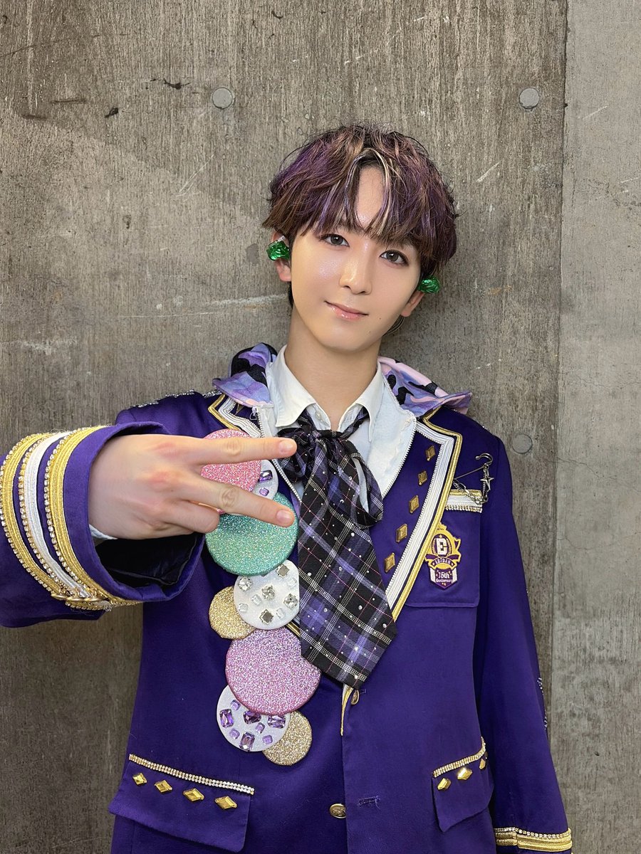 Lienel_official's tweet photo. ＼ #エビライ2026 ／

『EBiDAN THE LIVE 2026 15th Anniversary』ありがとうございました！！EBiDANの歴史を改めて振り返ることができて、心にくるものがありました！この先100年後も僕はEBiDANにこだわり続けて、誇らしく進みたいと思います！そしてDISH//さんも言っていたように、クソガキだったミロをここまで育ててくれてありがとう😢これからも末永くよろしくお願いいたします！！また来年！！！

2️⃣0️⃣ #高岡ミロ Instagram💚
🔗https://t.co/ALLBvURRRX

#EBiDAN
#Lienel #リエネル