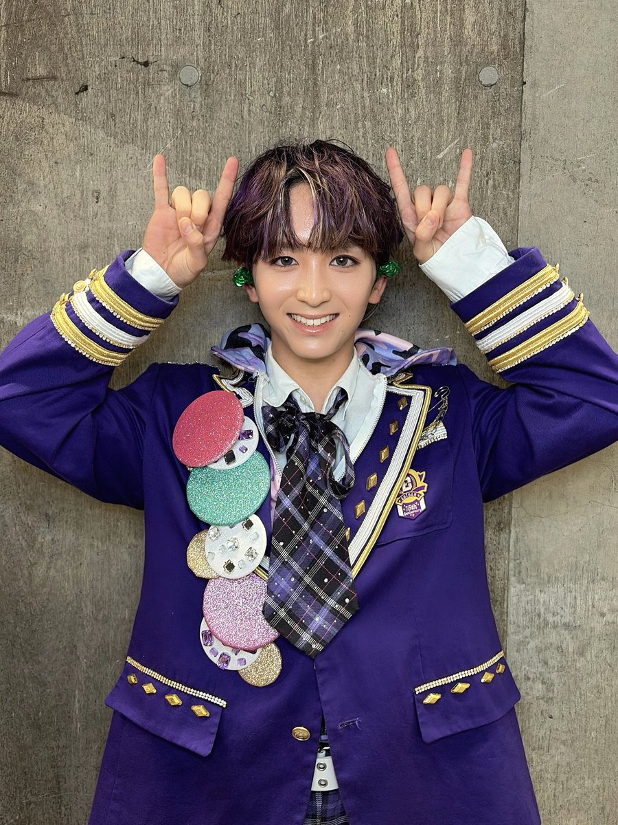 Lienel_official's tweet photo. ＼ #エビライ2026 ／

『EBiDAN THE LIVE 2026 15th Anniversary』ありがとうございました！！EBiDANの歴史を改めて振り返ることができて、心にくるものがありました！この先100年後も僕はEBiDANにこだわり続けて、誇らしく進みたいと思います！そしてDISH//さんも言っていたように、クソガキだったミロをここまで育ててくれてありがとう😢これからも末永くよろしくお願いいたします！！また来年！！！

2️⃣0️⃣ #高岡ミロ Instagram💚
🔗https://t.co/ALLBvURRRX

#EBiDAN
#Lienel #リエネル