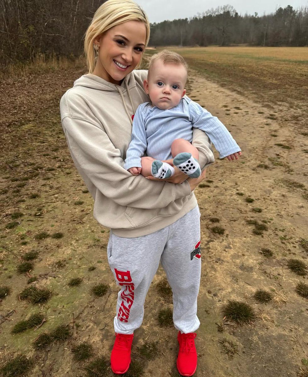 imthejay7sq0's tweet photo. Hims so cute https://t.co/mYn3TPdc02
