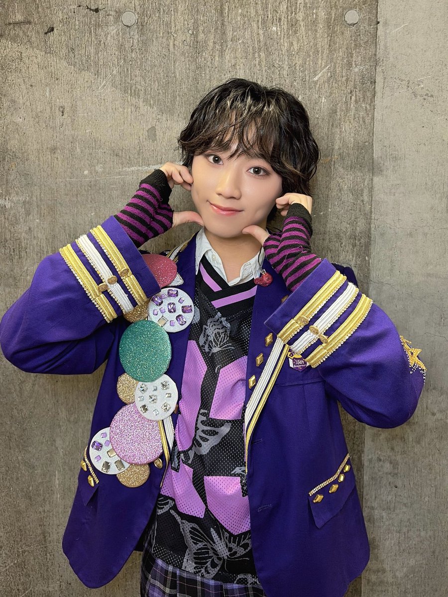 Lienel_official's tweet photo. ＼ #エビライ2026 ／

4日間ありがとうございました！
シャッフル2つに出たり、ダンス選抜や「青春〜珍道中〜」、女装もしちゃったり🫢
もりもり森田璃空盛りだくさんなエビライでした！
りっくまのこと見つけてくれましたか？🩷
また会いに来てくれると嬉しいです🥰

5️⃣5️⃣ #森田璃空 Instagram🩷
🔗https://t.co/txJXfJuqj6 

#EBiDAN
#Lienel #リエネル
