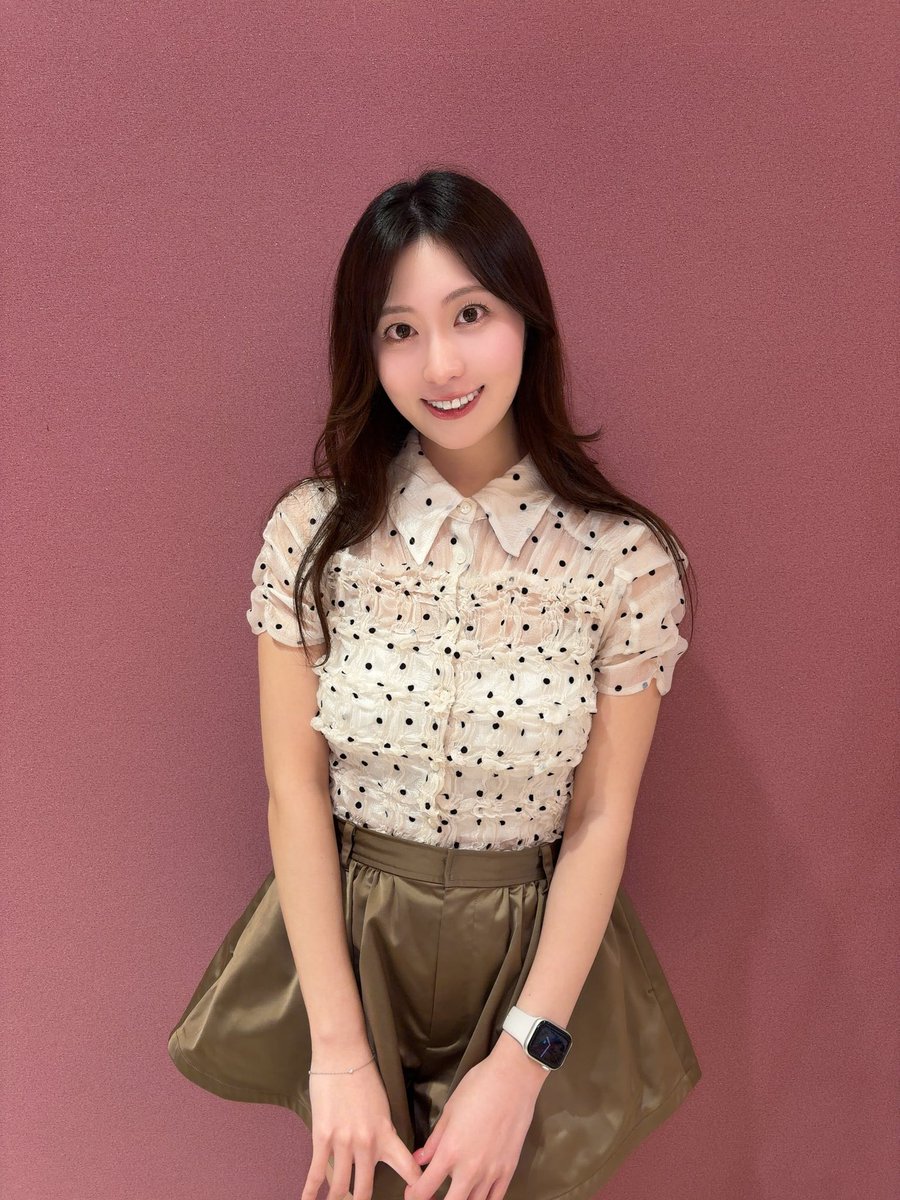 sa2n_gt's tweet photo. 本日もアロー京田辺店へ
お越しいただいた皆様
ありがとうございます🥰💕
お盆休み最終日ということもあり
たくさんのお客様に会えて
めちゃくちゃ楽しかったです😆
ファン感謝祭はお祭り気分で
わいわいしてた🥳
豪華賞品当たった方
おめでとうございます🎉
深夜1時まで営業となっておりますので
アロー京田辺店での御遊技
お楽しみ���ださい😊✨
次回来店は、9/27(日)です🤗💕