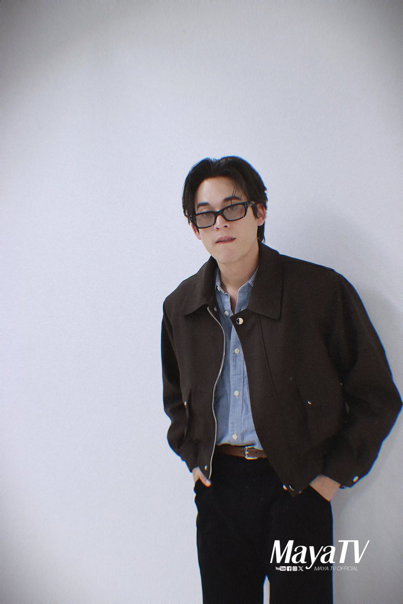 mayaonline2002's tweet photo. PHOTO SET #MAYATVOFFICIAL |  พี่ฟลุ๊ค #GawinCaskey 🐧🕶✨️🎸 ver. ไหล่มีบอก็ผมน่ะหล่อมีใบศิลปิน #RISERMUSIC 

Interview📽🔗https://t.co/gq8lDTyvmA

#GoneAwayGAWINpresstour
#GoneAwayGAWIN https://t.co/Rd40nvdVvy