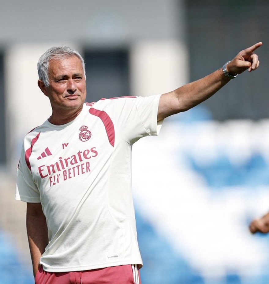 OnlyMadridReal's tweet photo. ✨ Jose Mourinho is set to be
PRESENTED NEXT WEEK!
@Rodra10_97🤍 https://t.co/aO0vmsjMzp