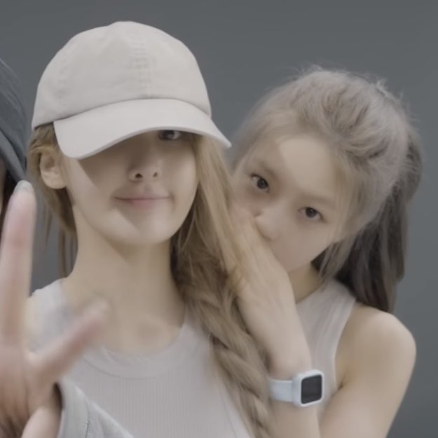 simmonlin031's tweet photo. so cute… https://t.co/irABCJiOMg