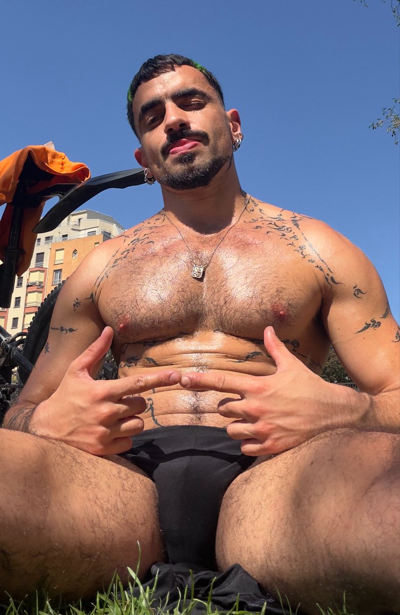 Men_Of_Insta's tweet photo. 𝗝𝗲𝗮𝗻-𝗟𝗼𝘂𝗶𝘀
(Insta: jean.llf) 👉 X: @jeanllfl 
#MenOfInstagram https://t.co/ODXYYASeVt