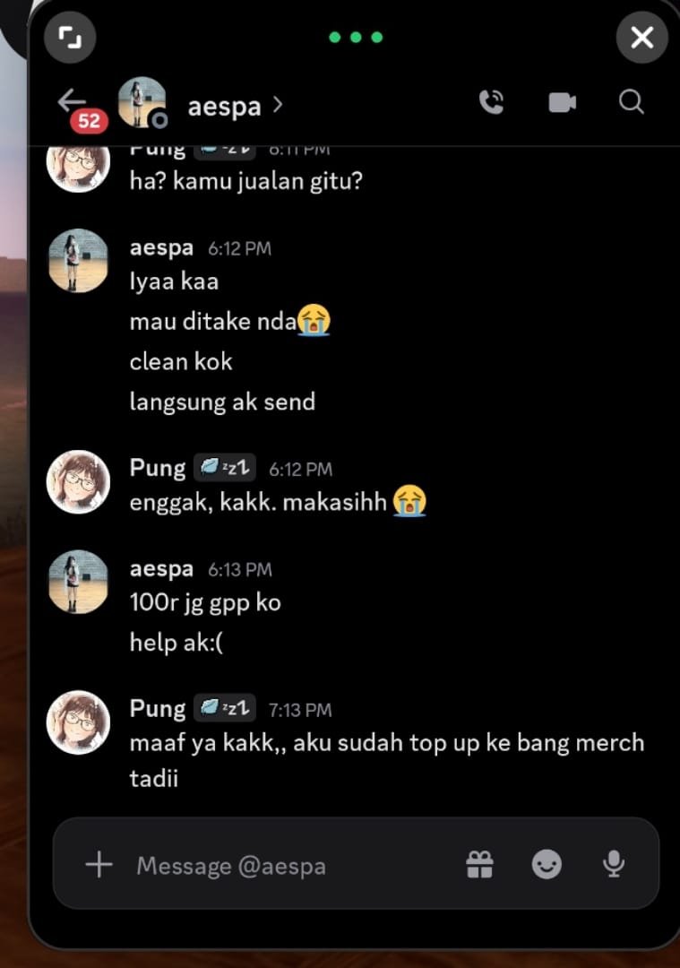 lakasude's tweet photo. buat yang punya server discord atau grup WA dan promosi di sini, hati-hati ya, barusan member serverku lapor kalo ada yang nawarin robux di DM. entah foto siapa yang dia pake buat stock robuxnya itu

username discord: aespateji
user id: 1537888179753979934 https://t.co/9ipwgtUr9u