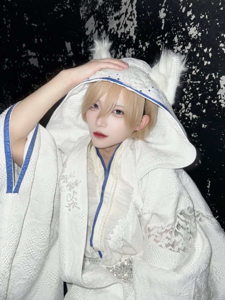 mao_ooz's tweet photo. あなたにひと目あわせて？ https://t.co/3TUXoWmcX6
