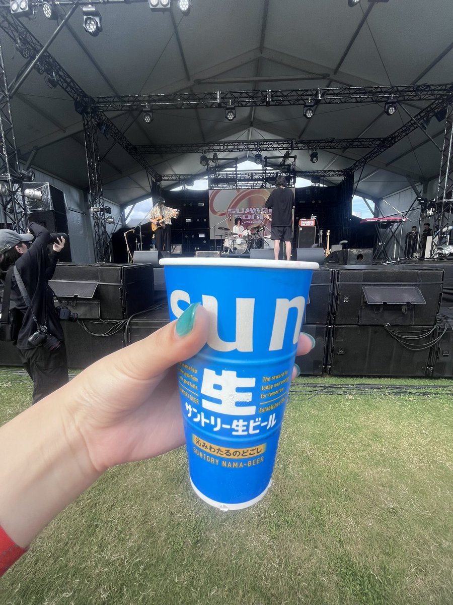 __nn0730__'s tweet photo. チェコ目的でほぼひとりサマソニ🪽
優心さんがストロークスT着ててアツかった⤴︎
Cardinals→Wisp→Czecho No Republic→Holly Humberstone→Kasabian→Strokes https://t.co/zYpox4K5Vy