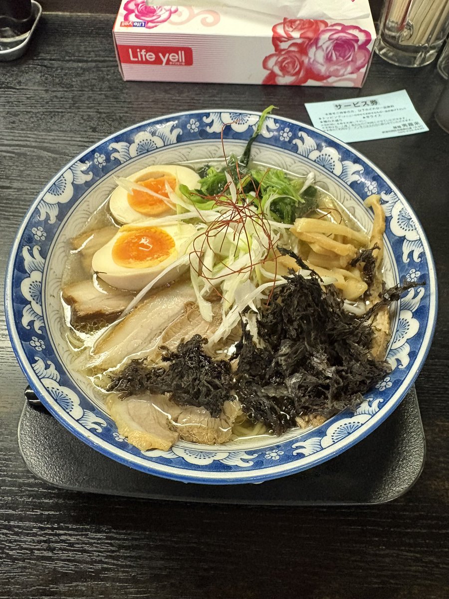 shit_tabero's tweet photo. 行きたいところ行って食べたいもん食べて会いたい人に会って面白いもの見て実家でだらっとして可愛い甥姪と遊んで、こんなに充実したGWいつぶりだろう。ｧｱｰ(悲鳴)楽しかったみんなありがとう🥰 https://t.co/2SiT1tL3le