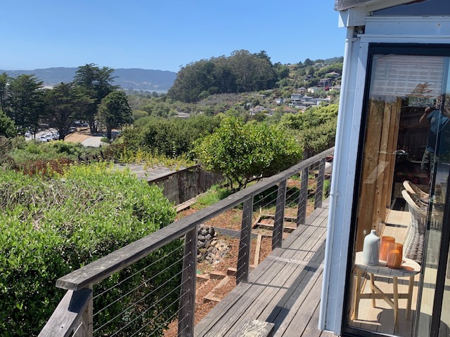 StreelmanLab's tweet photo. took a break recently in Stinson Beach. the small post office here was the place we sent decorated ticket requests for the Dead.. https://t.co/YceBim4jWW