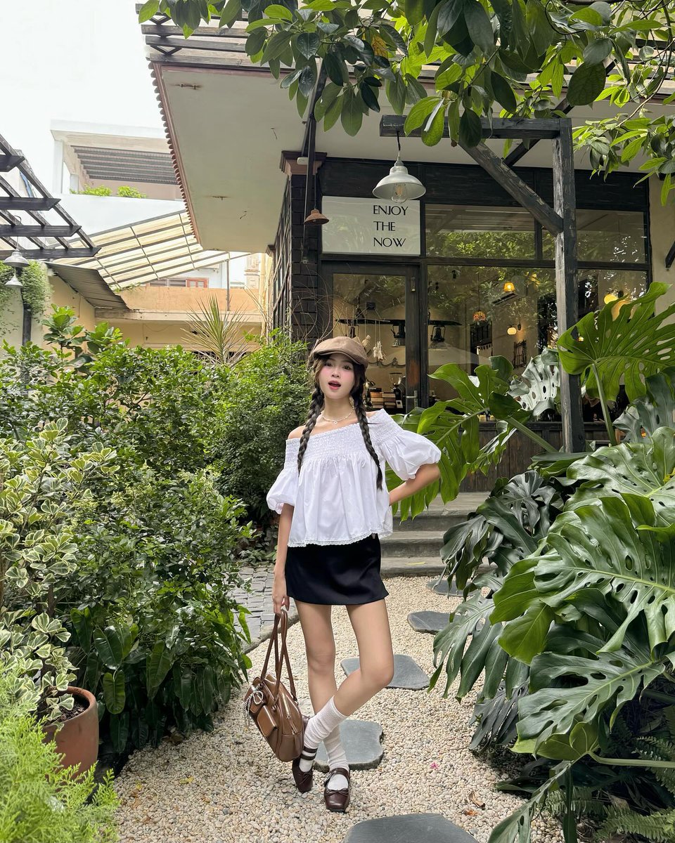 bobymagno's tweet photo. Wassup 🌍 Just dropping by to say: you’ve got a spark in you—let it light up the path ahead. 🌟
FOjFz https://t.co/Kv2iGSRjeb