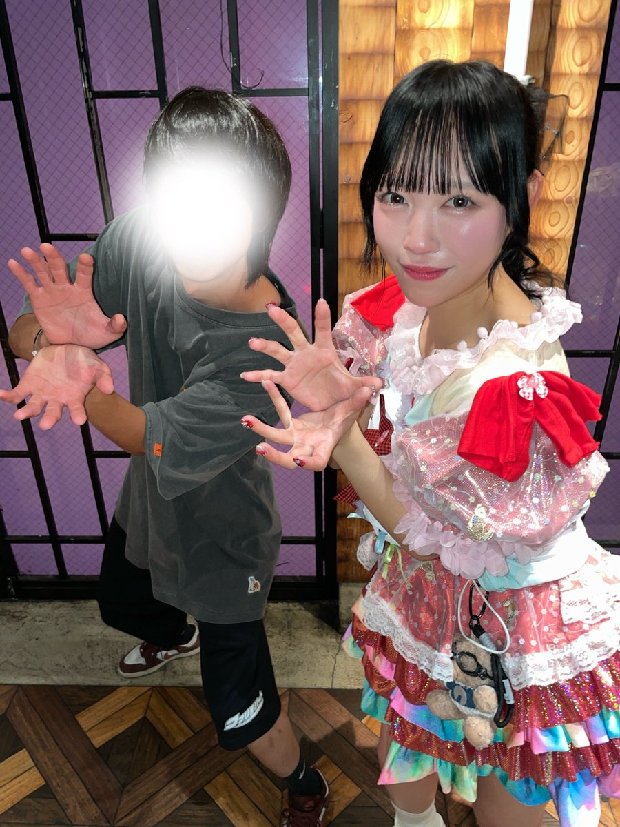 usagi_usaaaa's tweet photo. ほらだんだんdan dan拡がって行く
世界にどっかーん！
ハチャメチャUtaGe!の笑撃波

SEなし24イントロ入場至高の25分でしたあざした https://t.co/iKRZyvt15w