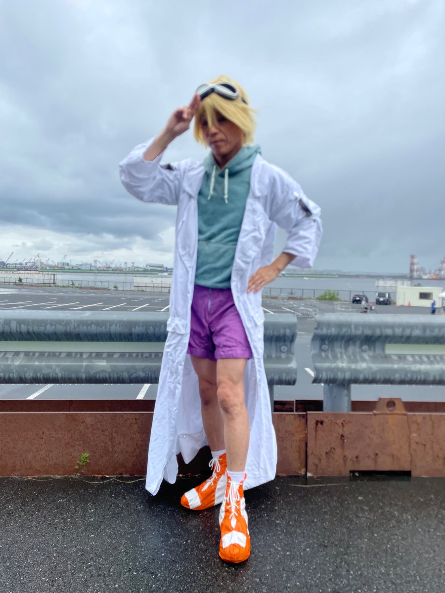 LaznerEiji's tweet photo. #C108
#C108_cos
#C108コスプレ
#コミックマーケット50周年
夏コミ二日目もスタッフ参加。昨日のトリトンから50年ぐらい時間を進めて「名探偵プリキュア」のジェット先輩のコスを。それにしても今回の夏コミは涼しくて過ごしやすかったですね。参加された皆様お疲れ様でした。 https://t.co/a38Qehagdc