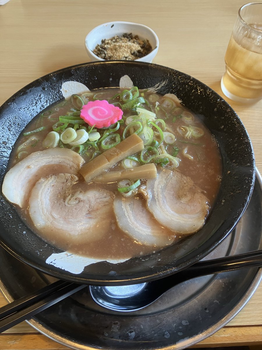 kaz0130's tweet photo. 鹿児島ポケカフェスの前日はラーメン屋行ったり、屋台村で梯子したりと楽しめた🍺
また行きたい https://t.co/S0tfStMtbB
