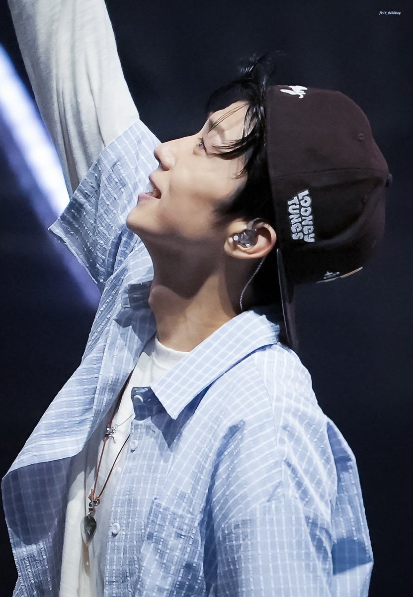 JWY_0430boy's tweet photo. 260809 2PM "THE RETURN" in INCHEON
덕분에 행복했당♡

#장우영 #JangWooyoung #ウヨン https://t.co/KTNx6gXvtk