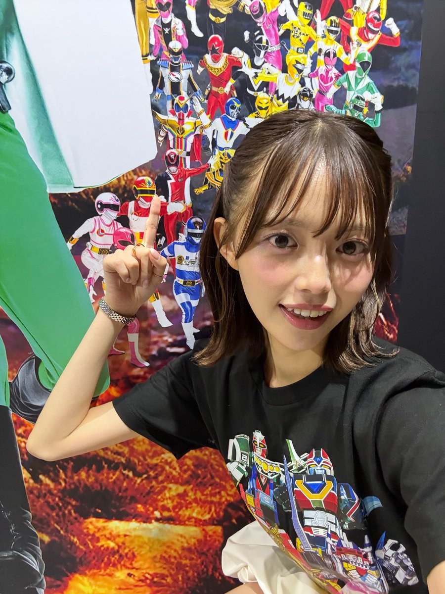 hinami__mori's tweet photo. ゼンカイジャーNight
ありがとうございました⚙️🎀
久々にあの頃に戻れた気分、、愛です！ https://t.co/cPCle83ofM