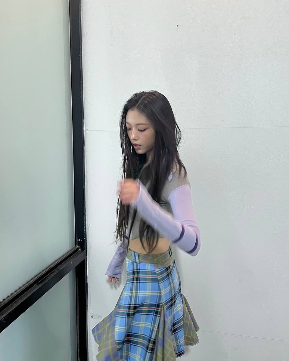 formyjeanz's tweet photo. 내가 좋아하는 해린이 남찍사..👩🏻‍❤️‍👩🏻 https://t.co/9u6PysiMx6
