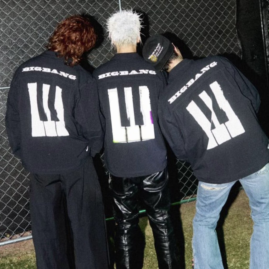 seungt0phyun's tweet photo. BIGBANG has already rehearsed for their upcoming World Tour XX: COSMOS
The songs confirmed in the setlist so far are:

— BAD BOY
— IF YOU
— STUPID LIAR
— BLUE
— LOSER

#BIGBANG #빅뱅 https://t.co/me39yuRPI5