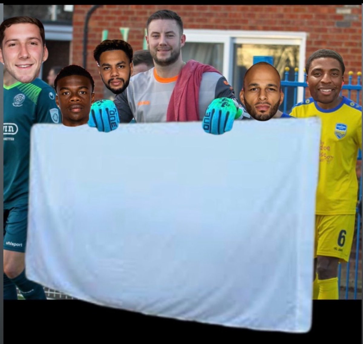 SamBeasant's tweet photo. First clean sheet of the season and hopefully the first of many @hanwelltownfc @rnditz @SankohIbby @GabeGeorge6 @adeoye97 https://t.co/wBgNHsL4RG