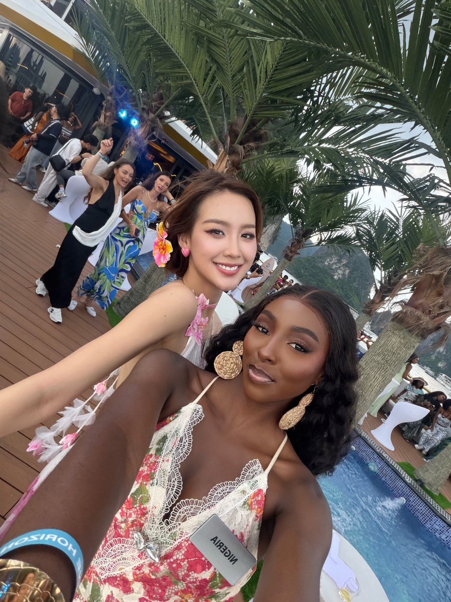Soye_kg's tweet photo. Day 9 in Vietnam, and today we took to the waters. 🇻🇳👑

A beautiful cruise, breathtaking views, good company, and another unforgettable experience with my fellow queens.

Vietnam, you’re giving us memories to keep. 🇳🇬

#MissWorld2026 #MissWorldNigeria #BeautyWithAPurpose https://t.co/ZXvypUkUbm