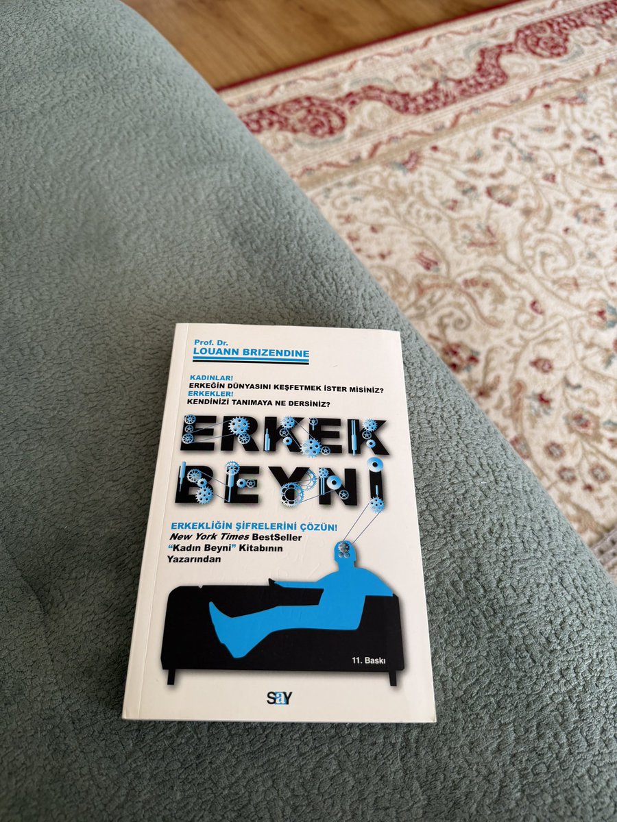 MUSTAFAZDEMR13's tweet photo. Dostlarım; önümüzdeki yılları (2026-2035) daha güzel, daha mutlu, daha huzurlu ve daha sağlıklı yaşamak için rehber olacak çok önemli bir çalışma. Okumanızı ısrarla tavsiye ediyorum değerli dostlarım. #aileyılı #ailevenüfusonyılı https://t.co/ELzS98aaco