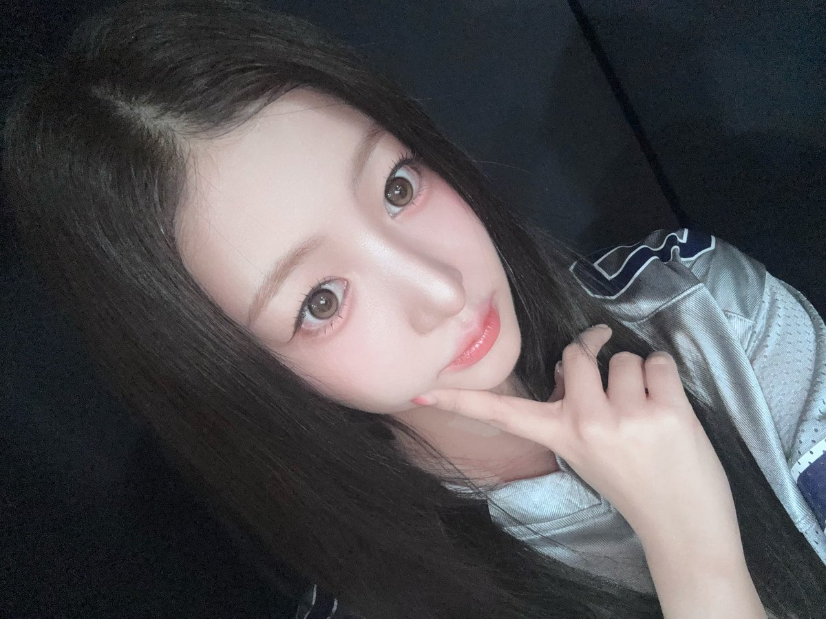 YEWONGLOBAL's tweet photo. [📸] 260816 #YEWON INSTAGRAM UPDATE

🌬️

#예원 #YEWON
#피프티피프티 #FIFTYFIFTY https://t.co/tiF0CR2Vvl