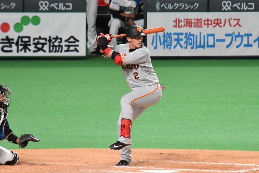 baseballmegane's tweet photo. ・走攻守揃った184cmの大型野手
・内野からコンバートされた後、3年連続外野手部門1位でのゴールデングラブ賞獲得
・台湾出身選手19年ぶりの打撃タイトル＆球団史上初となる盗塁王獲得(日本ハム)
・優勝争いの中生まれた、2016年9月21日の"The catch"
・二桁本塁打4回＆キャリアハイ25本塁打のパンチ力
・球団タイ記録となる4試合連続猛打賞(日本ハム)
・球団5人目となる2試合連続先頭打者本塁打(巨人)
・史上2人目となるオールスター初打席での初回先頭打者本塁打
・何度も聞きたい"サンキューで〜す！"

#陽岱鋼 さん、ありがとうございました...