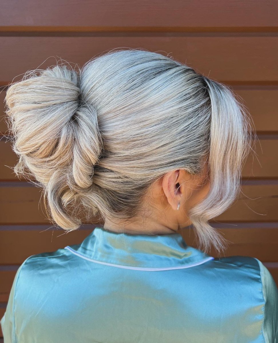 PercyDigian6's tweet photo. THE GLAM FRENCHIE

Beautifully styled by @hairbyhelen_livingstone using our tools and products. The best grips and pins to secure the style, plus volume powder for added texture. https://t.co/EdgbFWS4Fc
