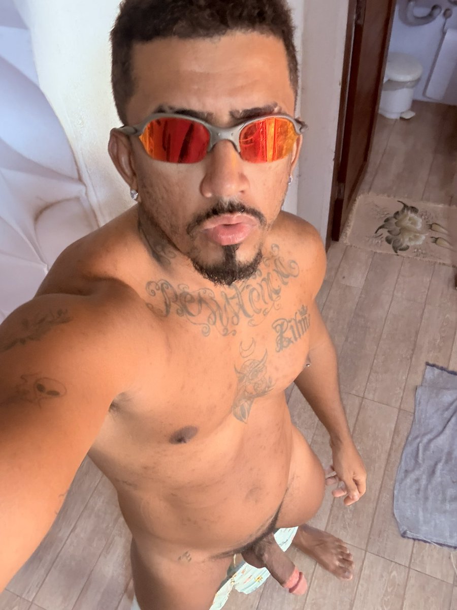 xviniborges's tweet photo. qual a boa pro domingão? https://t.co/s5ZrWqrOXr