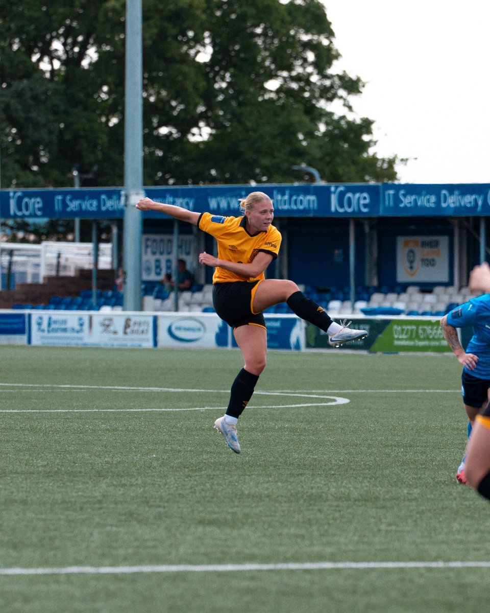 CambridgeUtdWFC's tweet photo. 💥➡️🚀➡️🙌 https://t.co/NvgwH1vztv