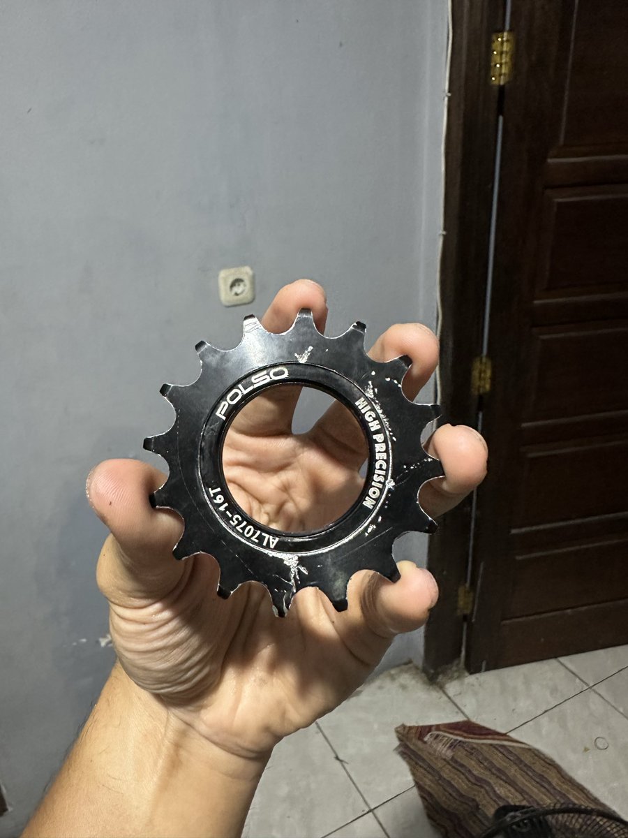ritmoir's tweet photo. Cog polso 16t alloy 7075 cnc

tanpa lockring

drat aman, gaada yg gompal, lecet aja karena waktu masang sempet kena kunci

100k

lokasi slipi, jakarta barat #fnfjb https://t.co/hOoFjH0KLN