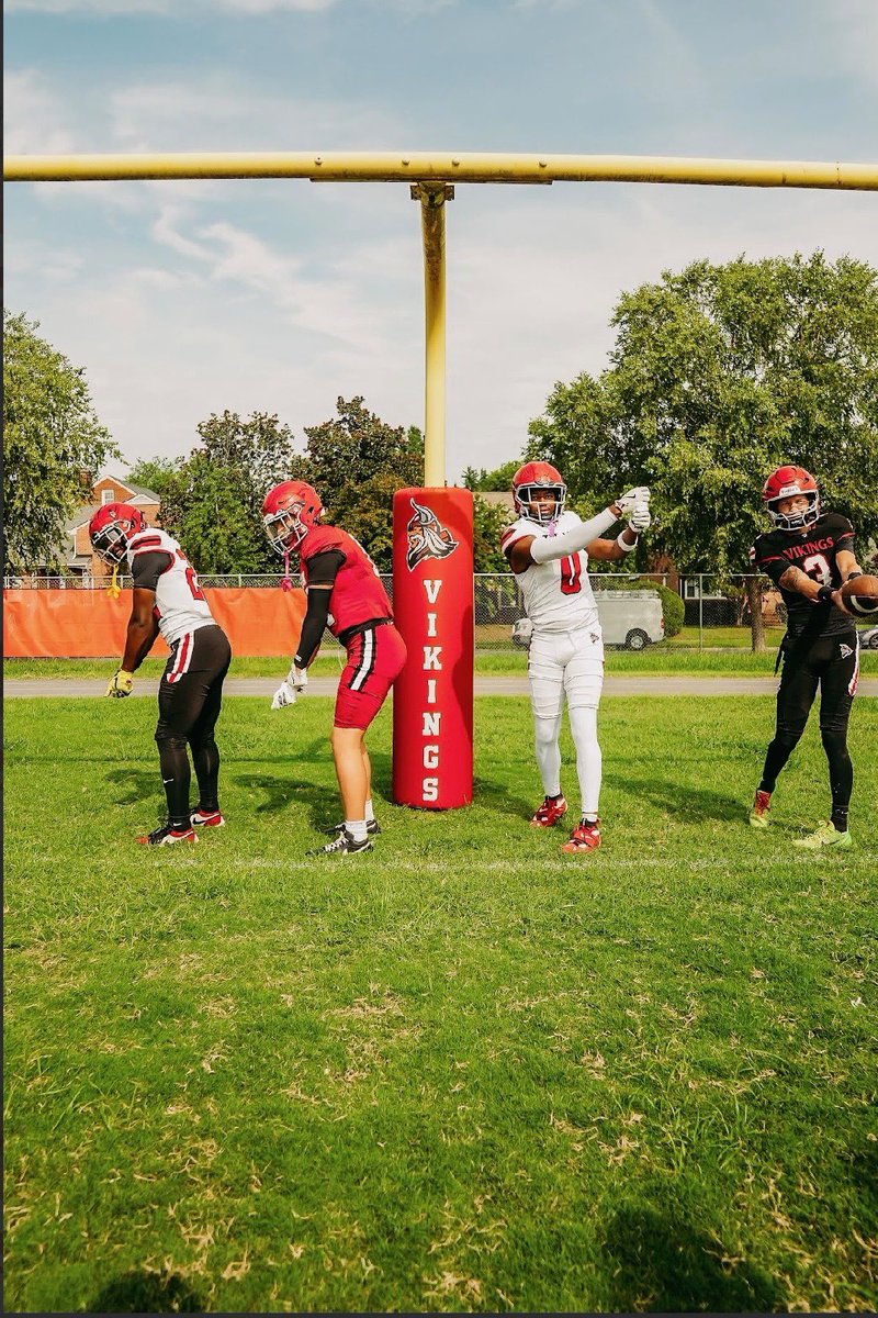 KoiBrownQB's tweet photo. Ready https://t.co/z6cDFqhQA9