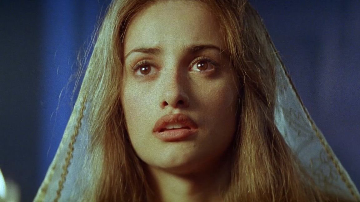 TheCinesthetic's tweet photo. Penélope Cruz in LA CELESTINA (1996) https://t.co/xzdmpjdnBW
