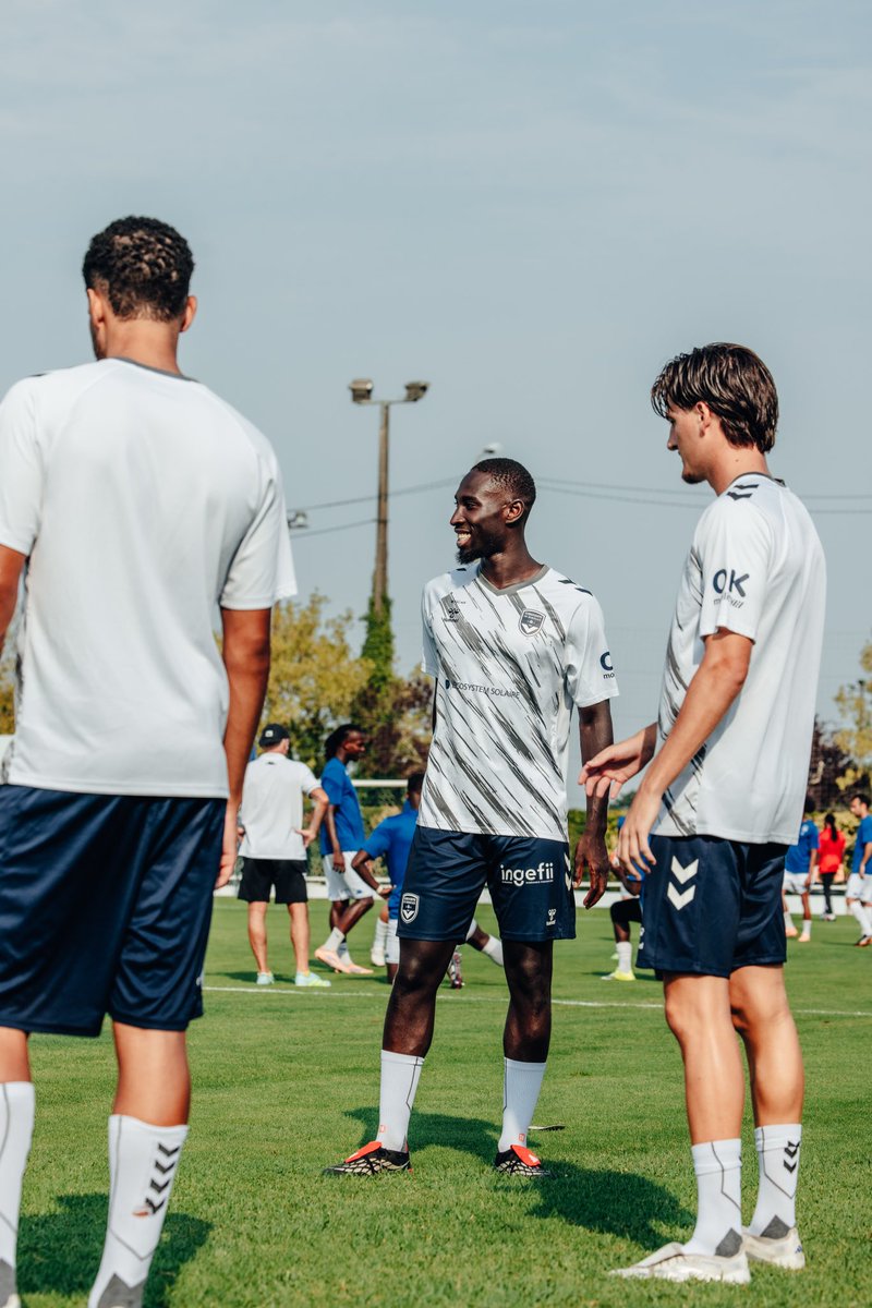 IbrahimaNdione_'s tweet photo. Jusqu’au bout.. 🔵⚪️ https://t.co/GanxZEwcDq