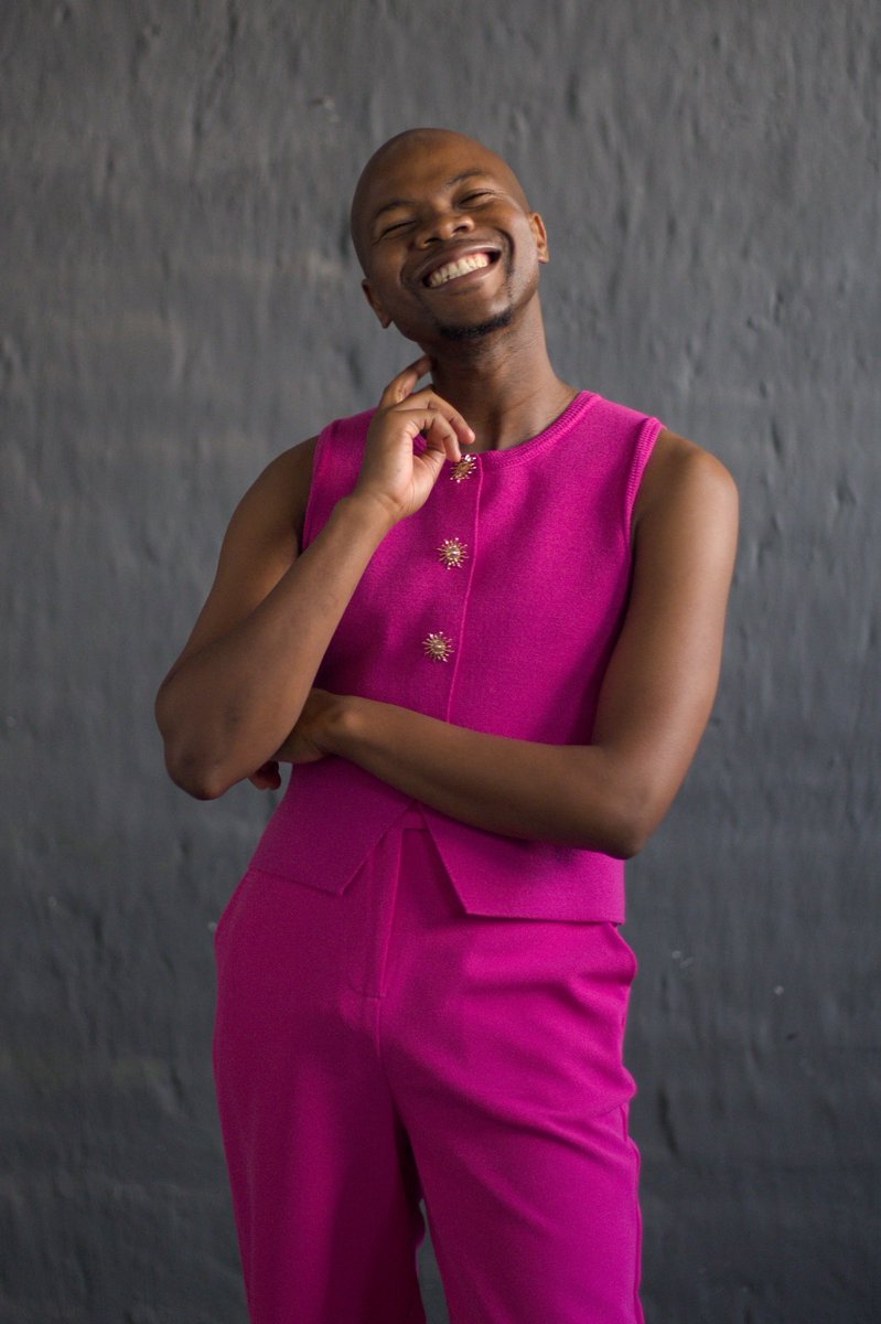 athi_baliso's tweet photo. What’s that about #CHANELFallWinter ? https://t.co/u6jmF5GiY9