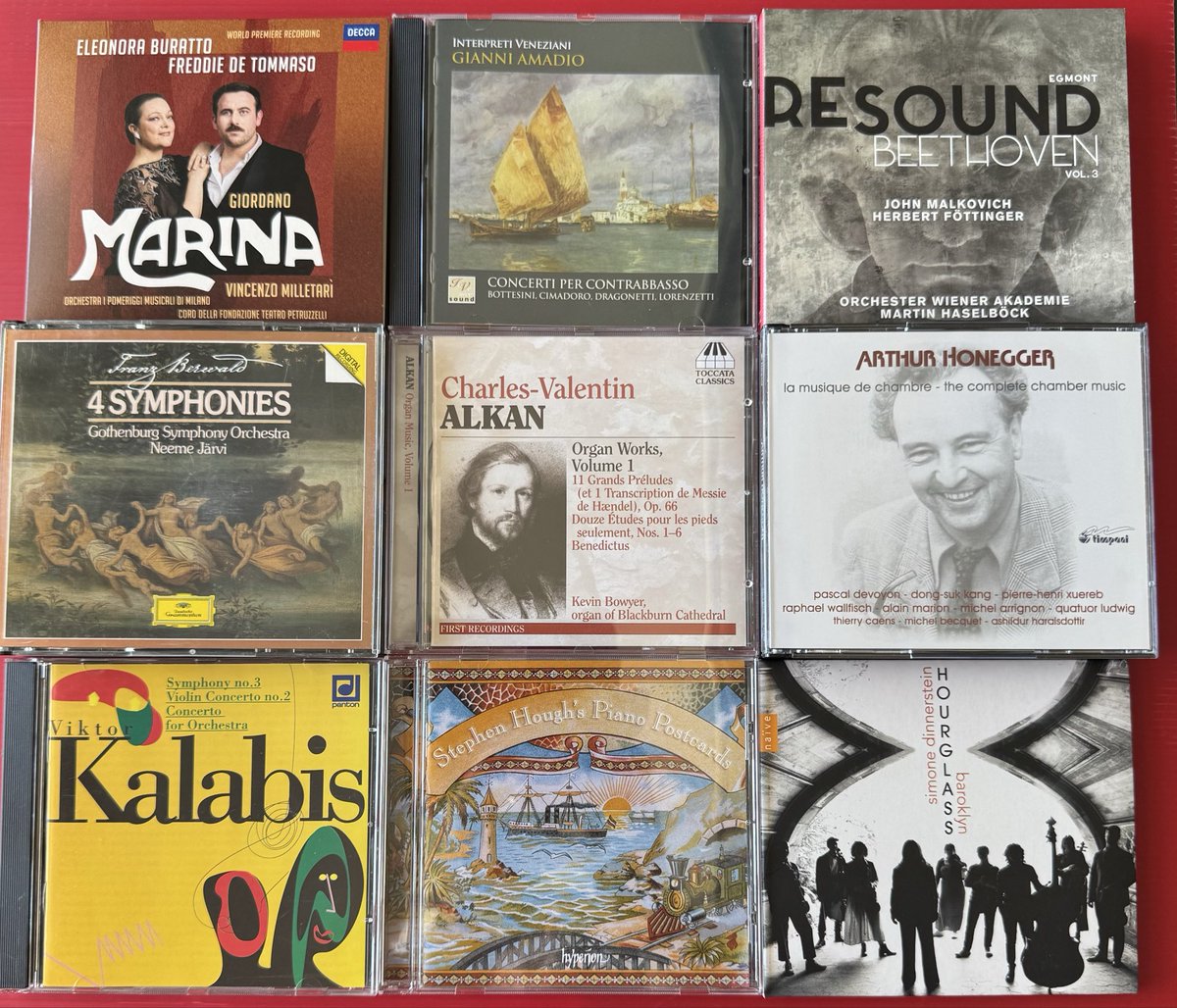 BramaAlessandro's tweet photo. Albums listened to this week. Opera: a world premiere recording by #Giordano. Then #Cimadoro, #Dragonetti, #Lorenzetti, #Bottesini, #Beethoven, #Berwald, #Alkan, #Honegger, #Kalabis, #Glass, and a host of other composers in @houghhough's beautiful anthology. https://t.co/Ec2dq3IhG6