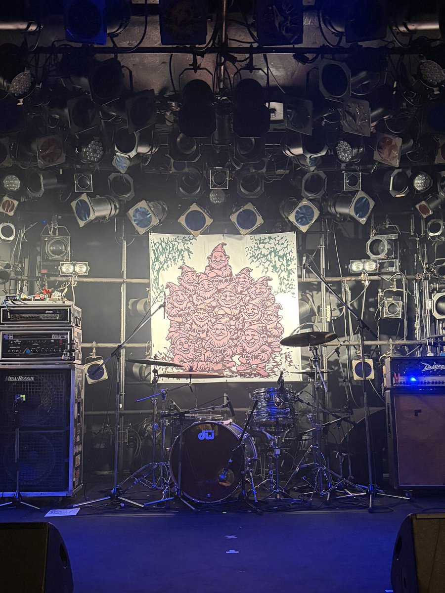 giraffebull's tweet photo. Fuck That Shitを堪能。pizzaは当分楽しませてくれそうやぁ〜Death担当ですが、まだまだ遊んでください
#禊モヒカン
#pizzaofdeath
#fuckthatshit https://t.co/MJumhSNJdV