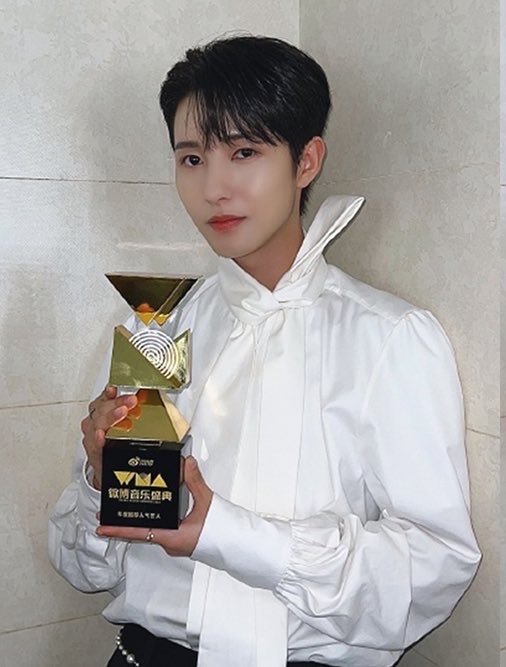 renjeonah's tweet photo. my renjun, you have come so far 🥺💛
here's to many more milestones together~ https://t.co/DNE0cnro99
