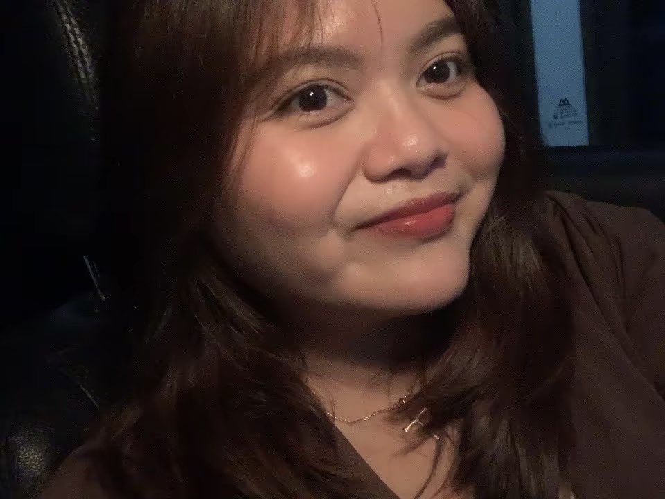 shinkyoo_'s tweet photo. Aku tiap ngeliat foto, textingnya bener2 ngerasa sakit bgt hatiku kaya sakit.. 
apa perlu ku ganti semua ya https://t.co/bHgjNVarjE
